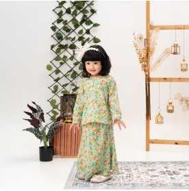 FIFFY FLORAL ELEGANCE MALAY SKIRT SUIT